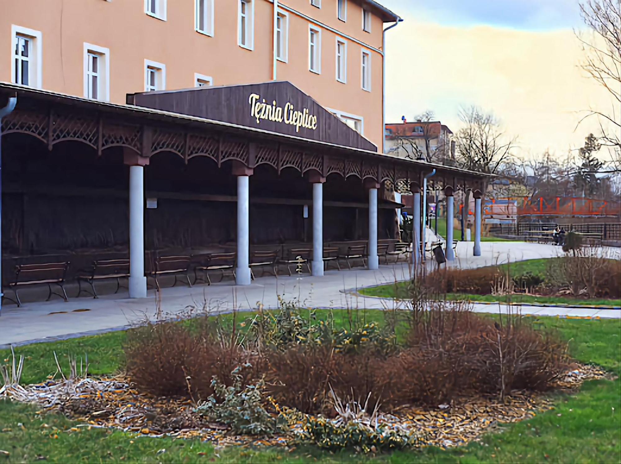 Elizjum Apartament Nad Termami Cieplice 耶莱尼亚古拉 外观 照片